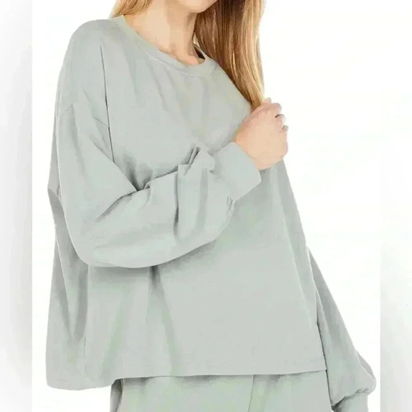 Sundry New NWT Gray Drapey Sweatshirt Size XL - Picture 1 of 6